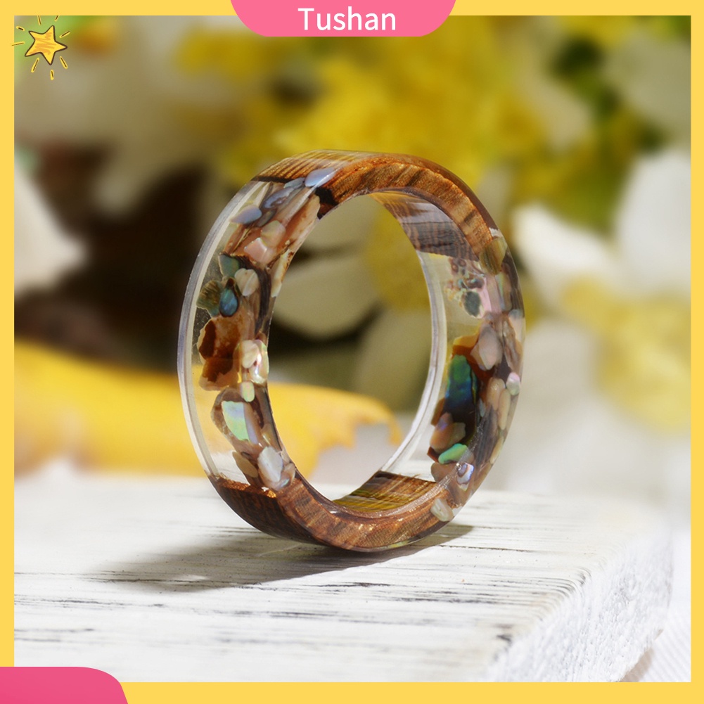 Nhẫn gỗ trong suốt phối hoa khô độc đáo thời trang