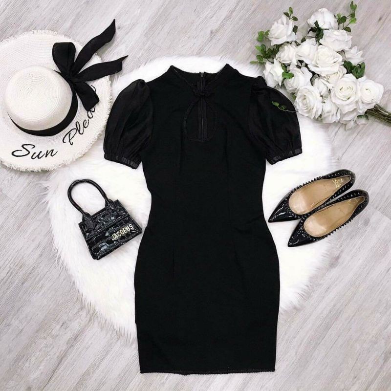 Đầm sườn xám khoét giọt nước sexy