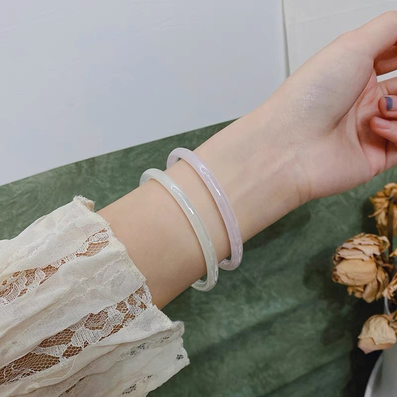 Vòng Tay Đính Hạt Ngọc Bích Giả Kiểu Dáng Đơn Giản Thời Trang Dành Cho Nữ