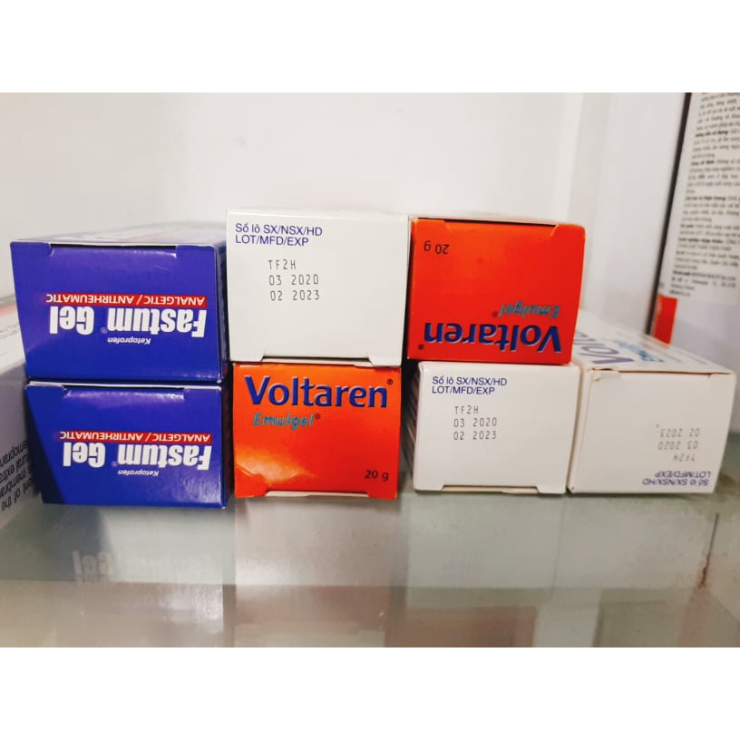Gel xoa bóp Voltaren Emulgel dành cho người chơi thể thao , đau nhức chân tay