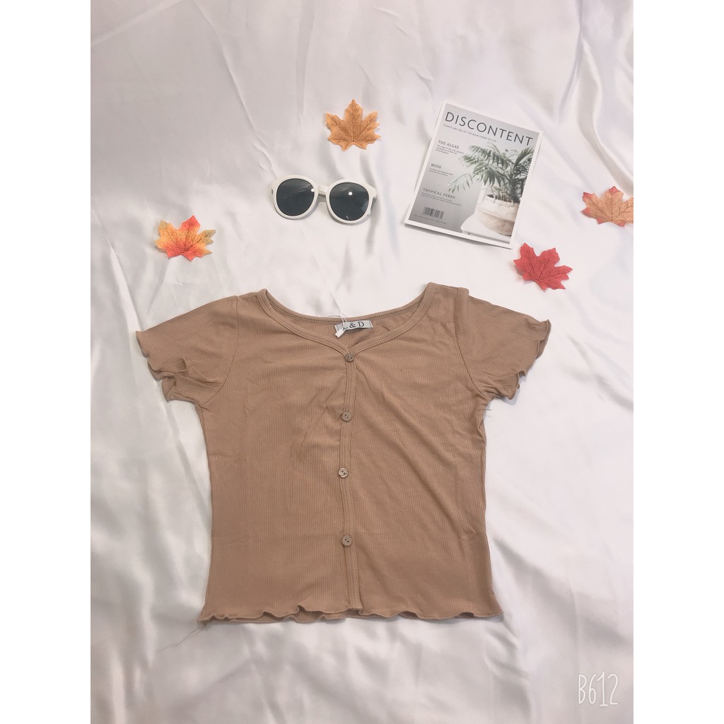 Áo len tăm nữ croptop, áo cộc cổ tim cách điệu đủ màu | BigBuy360 - bigbuy360.vn