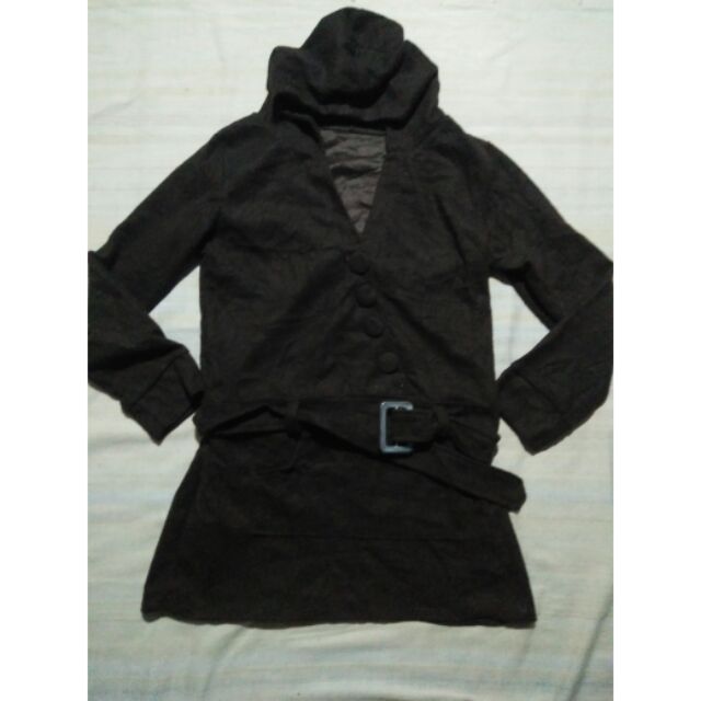 D02. Áo dạ màu nâu dáng dài size S. Hàng thùng