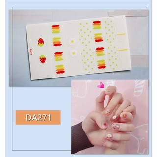 Combo 4 miếng dán móng 3D - mẫu ngẫu nhiên