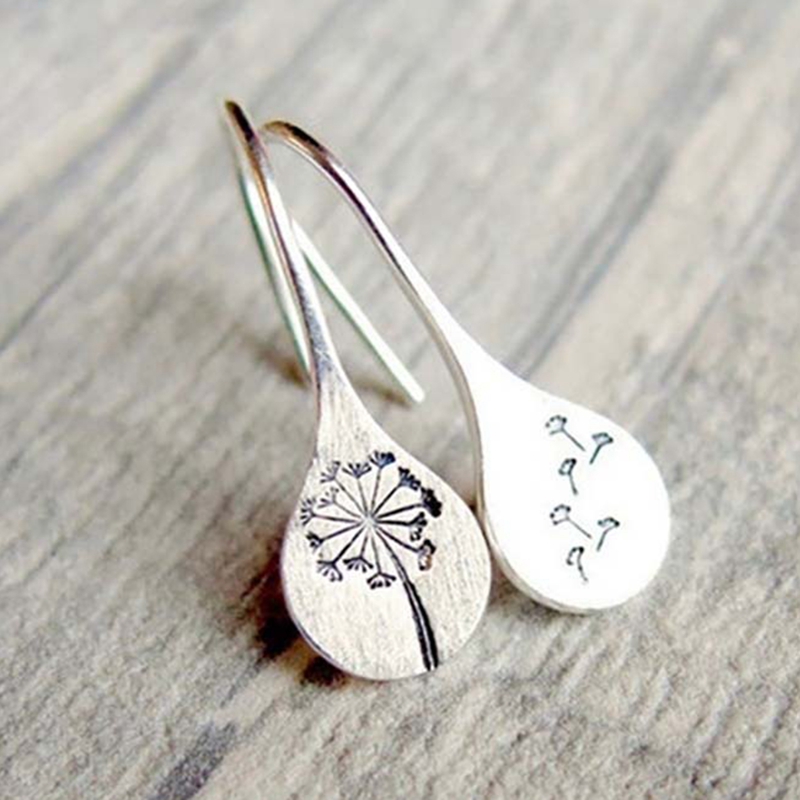 vòng cổ Hoa Bồ Công Anh Thiết Kế Đơn Giản