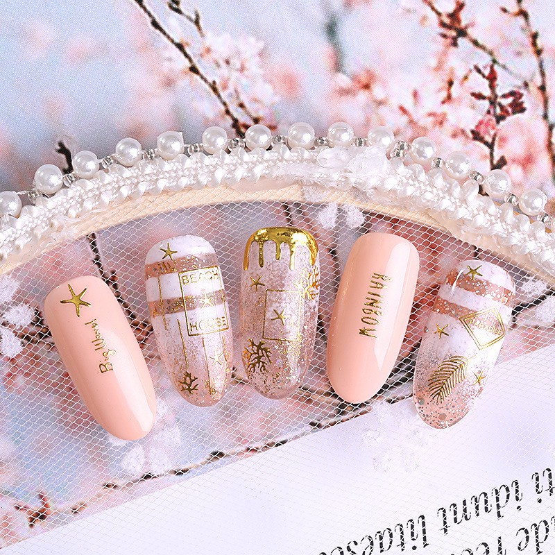 [Hàng mới về] Miếng dán trang trí móng màu vàng họa tiết trăng sao 3D phong cách Nhật Bản xinh xắn