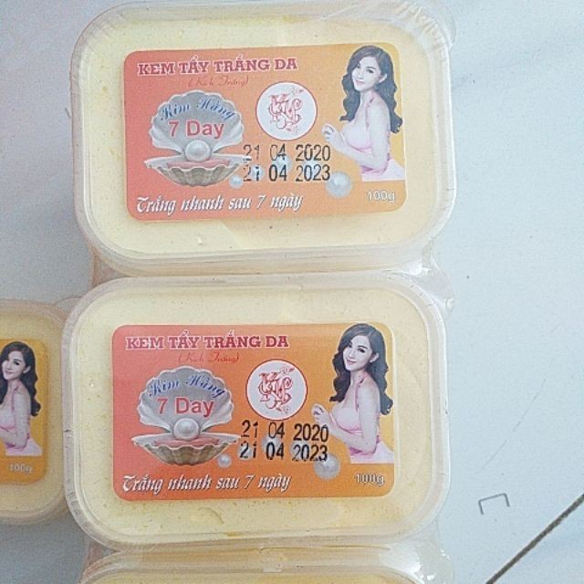 Kem tẩy trắng da 7day