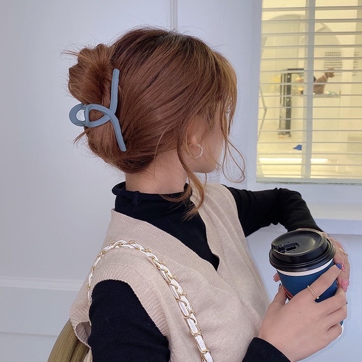 KẸP TÓC style Hàn Quốc, tông màu trầm