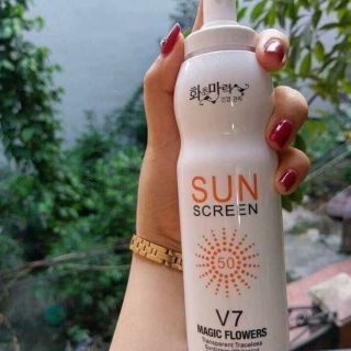 KEM CHỐNG NẮNG V7 SUN SCREEN SPF 50 PA +++