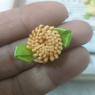 Hoa trang trí , hoa size 1.5cm(30hoa/8k)