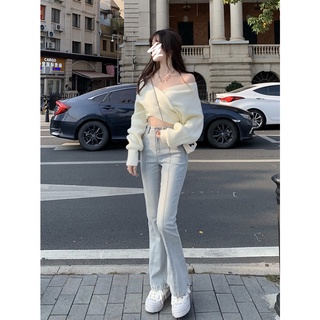 Quần Jeans ống loe basic