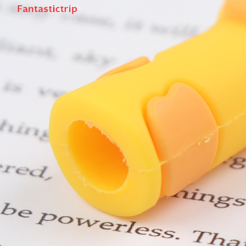 [Fantastictrip] Kềm Cắt Móng Tay Bằng Silicon Dễ Thương Tẩy Tế Bào Chết Kèm Mũ Nhíp Mới