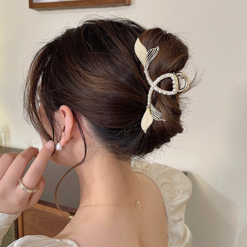 Kẹp Tóc Đuôi Cá Đính Ngọc Trai 2022 Sang Trọng Cho Nữ