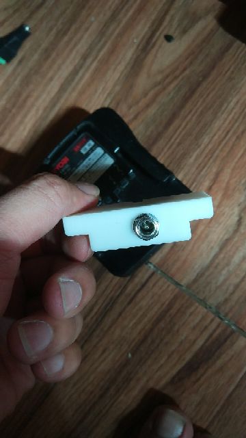 Bộ đế sạc ngoài cho pin Ryobi 14.4v