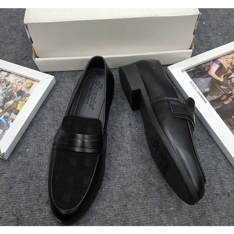 Giầy thời trang nam dáng tây có hoạ tiết trẻ trung, Giầy sục nam có gót phong cách hàn quốc btshop từ 38 đến 42