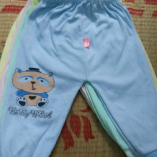 Quần chục cho bé