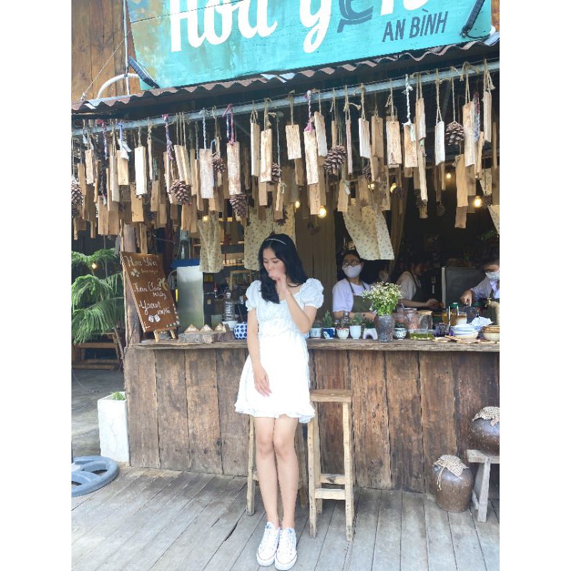 |SIÊU HOT|Đầm nữ trắng cổ tim viền bồng giá SIÊU RẺ | BigBuy360 - bigbuy360.vn