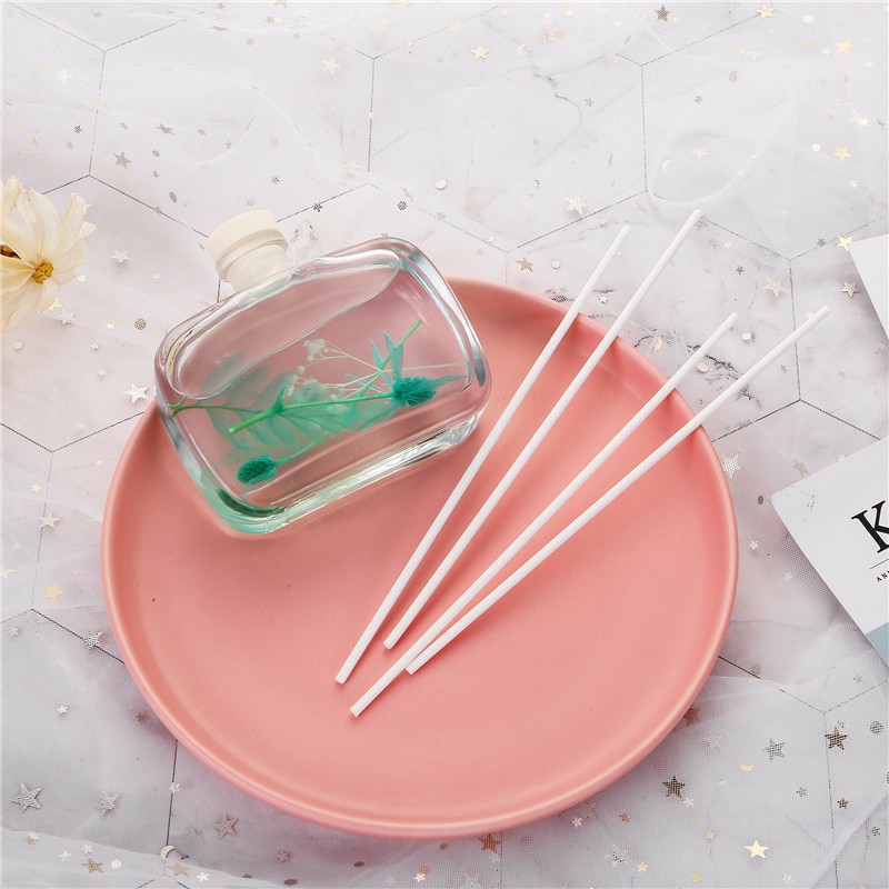 Nước Hoa Để PhòngGIADUNGTONGKHO1Tinh Dầu Thơm Phòng Lọ Khuếch Tán Nước Hoa Thơm Để Phòng Thiên Nhiên Thơm 100ML