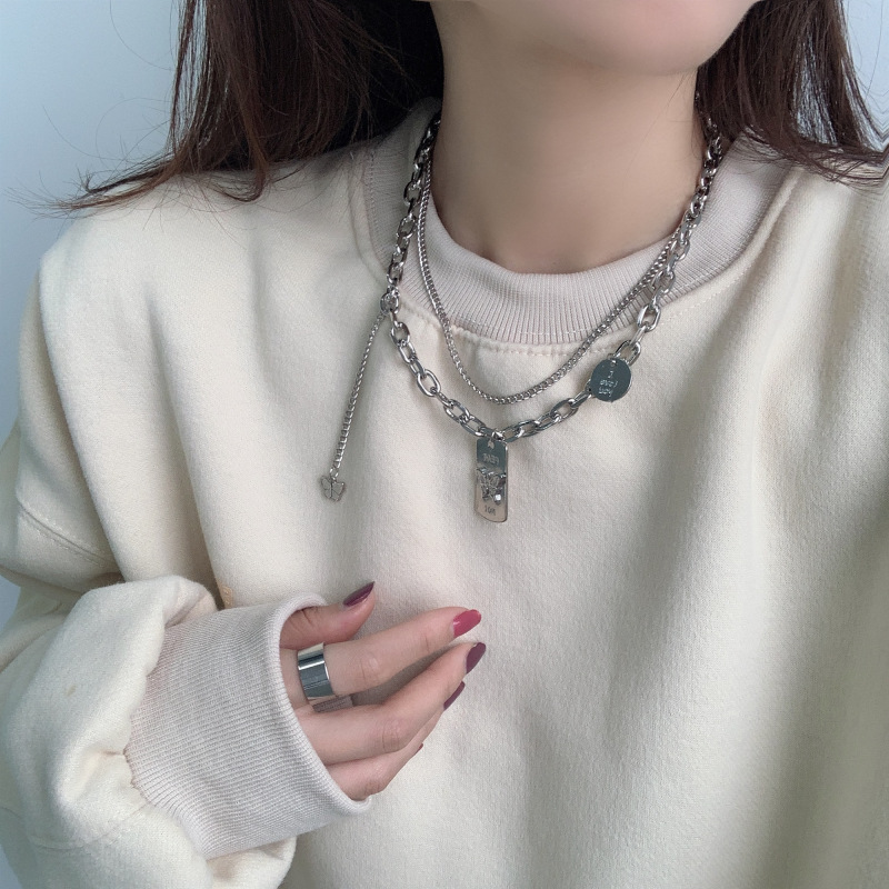 vòng cổ Mặt Bươm Bướm