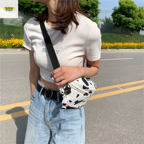 Túi đeo chéo bò sữa [KÈM MÓC KHOÁ BÒ SỮA ĐÈN LED] túi đeo chéo nữ - hot 2021 | BigBuy360 - bigbuy360.vn