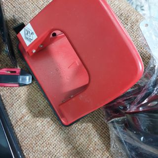Bấm lỗ kw trio 912