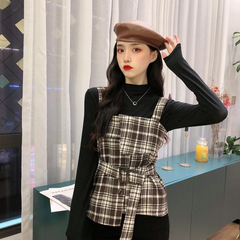 Set Áo Và Yếm Kẻ Caro To Kèm Đai Thắt Eo Cùng Áo Len Tăm