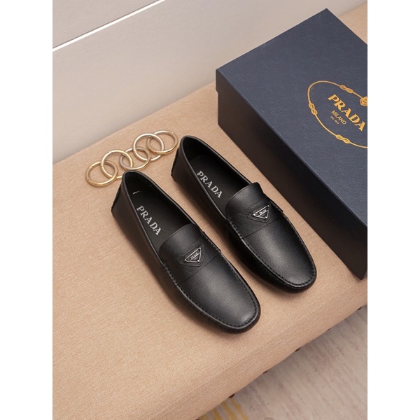 Giày lười nam da bò trơn nhẵn Prada kiểu dáng đơn giản logo tam giác ngược cao cấp