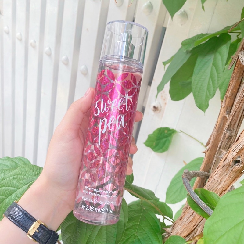 Xịt thơm Bath &amp; Body Works - Sweet Pea (236mL)