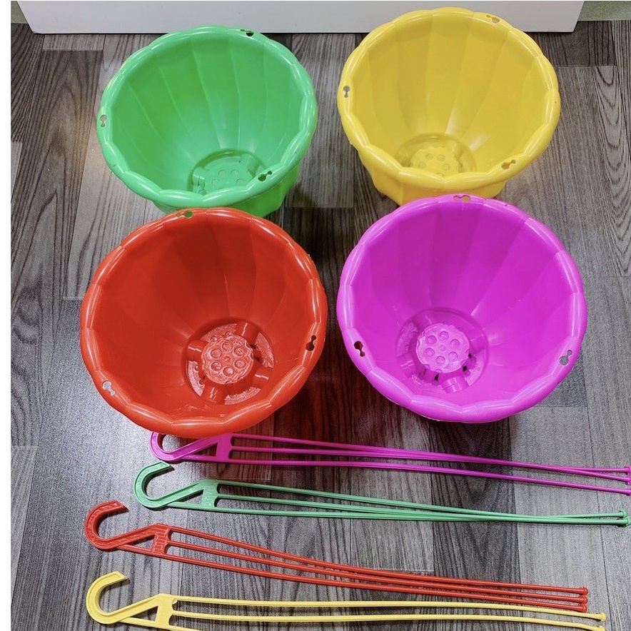 COMBO 10Chậu nhựa treo bí trồng cây hoa đủ các màu kích thước 21cmx15cm kèm dây treo