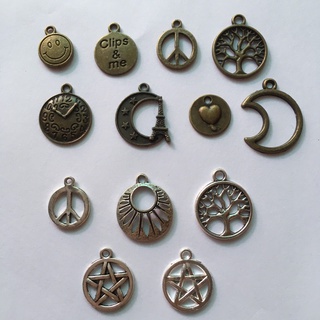 1 charm treo dạng tròn