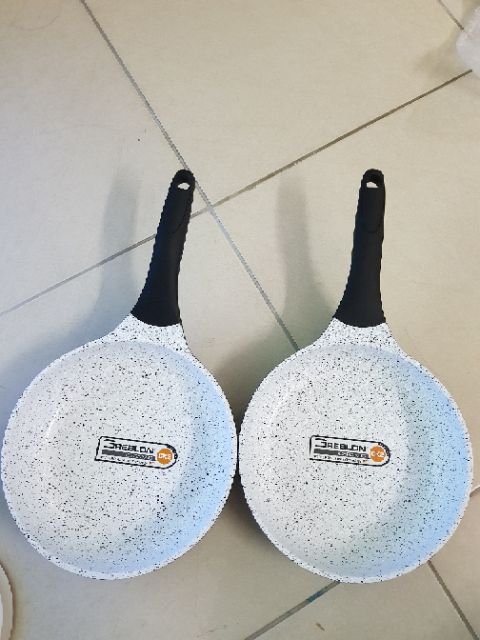 Chảo từ men Đức Rapido 20cm đáy phẳng