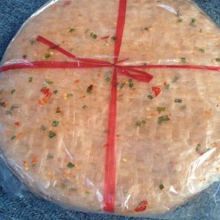 Bánh tráng muối ớt tròn 500gr Chế Liễu