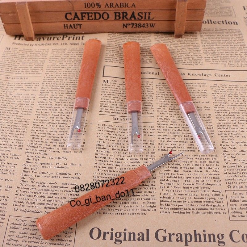 Dụng Cụ Tháo Chỉ, Rạch Khuy Lớn Cán Nhựa Tròn.