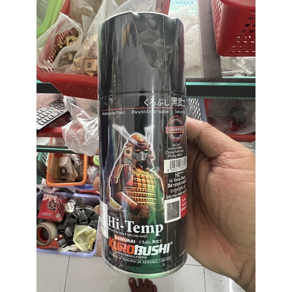 Sơn xịt Samurai | Sơn pô  xe máy | Sơn chịu nhiệt H2*** màu đen chống cháy, chống rạn nứt