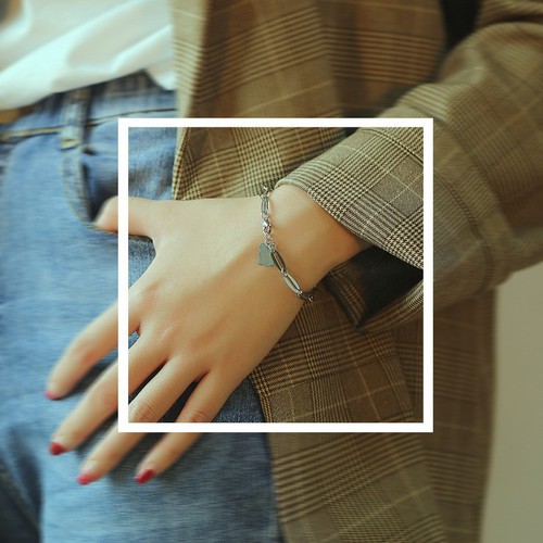 Lắc Tay Nữ Dây Xích Titan Ko Đen TT 3182