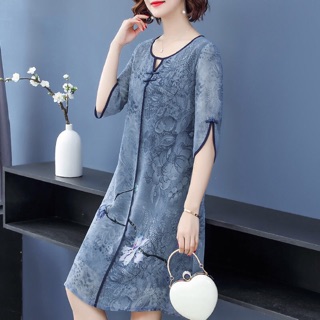 Váy đầm trung niên nữ