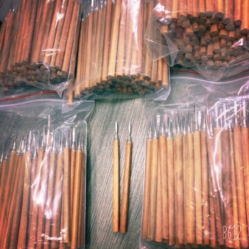 Lấy khoé cán gỗ nail