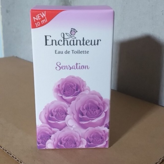 Nước hoa enchanteur