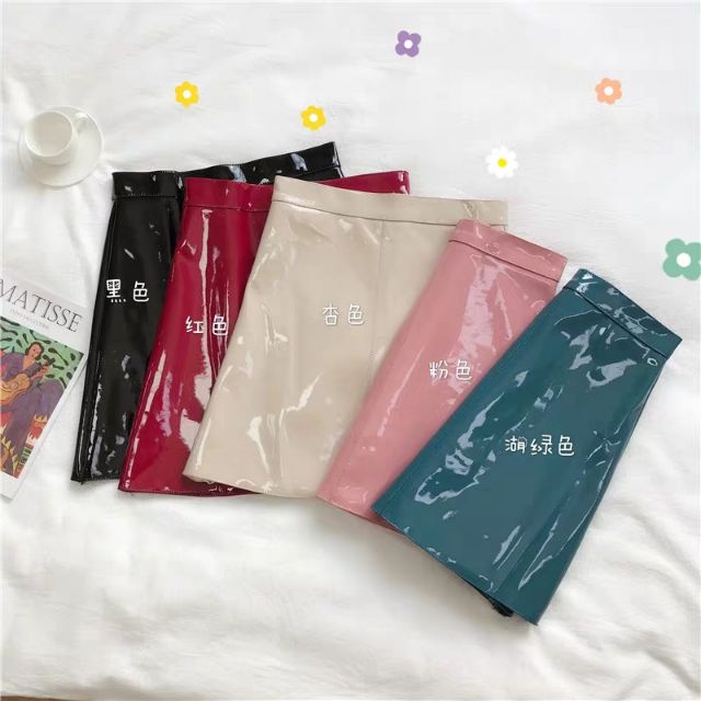 🎀SẴN_Chân váy da bóng kính mượt kèm quần đùi trong | BigBuy360 - bigbuy360.vn