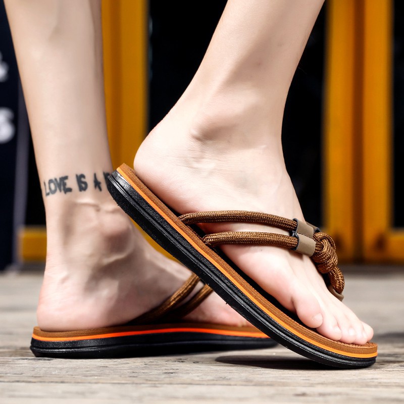 Dép xỏ ngón đi biển thoải mái cho nam