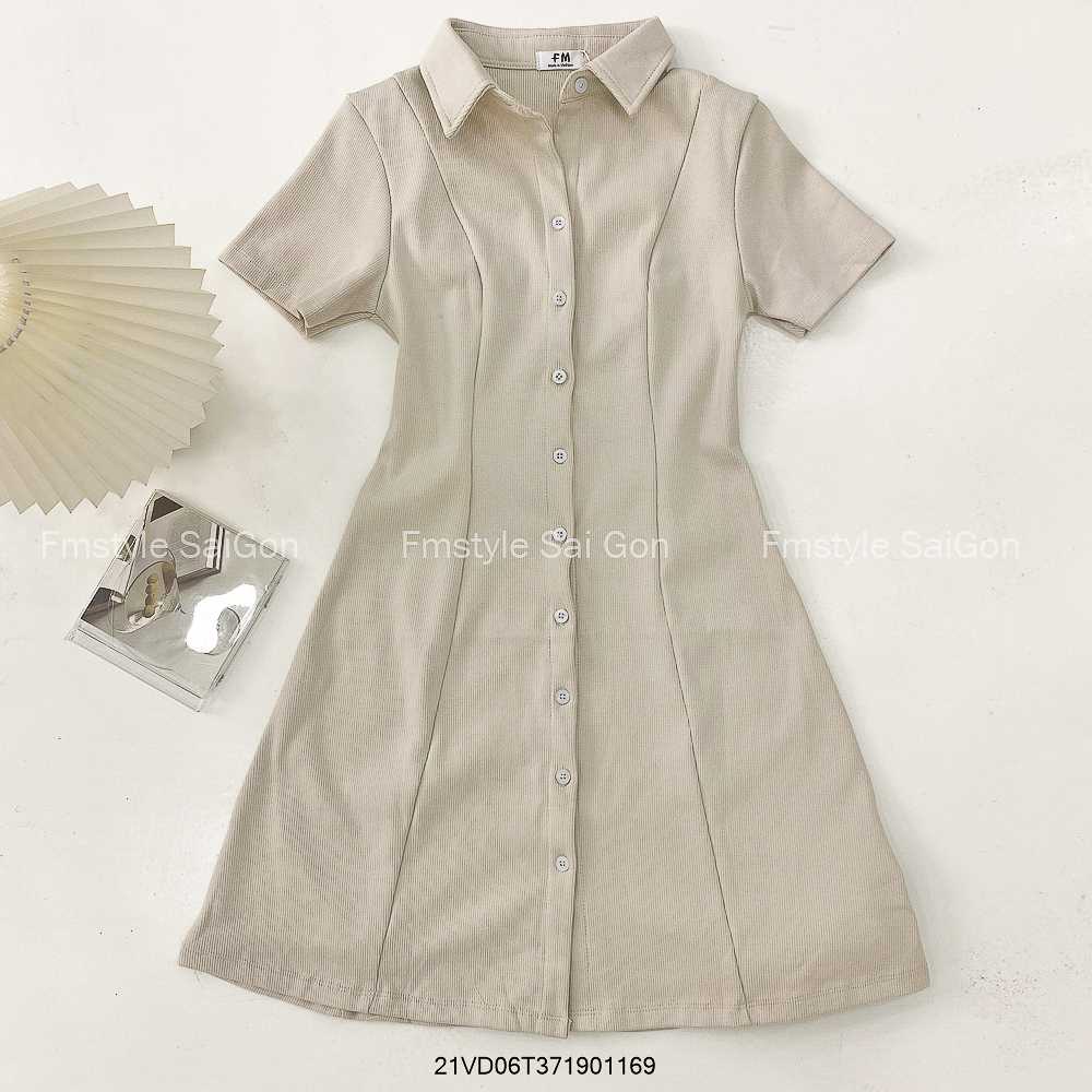 Đầm thun tay ngắn cổ bẻ nẹp nút ulzzang thời trang nữ Fmstyle Saigon 21VD06T371901 | BigBuy360 - bigbuy360.vn