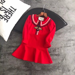 Đầm đính ong siêu hot cho bé 2-6 tuổi