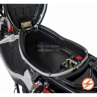 Xe đạp điện Giant M133 Sport