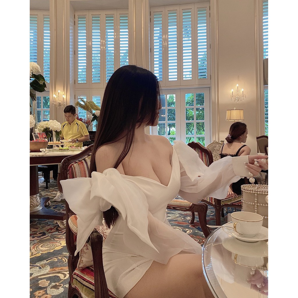 Đầm nơ vai voan lụa màu trắng H223 Hỉn Hỉn Store
