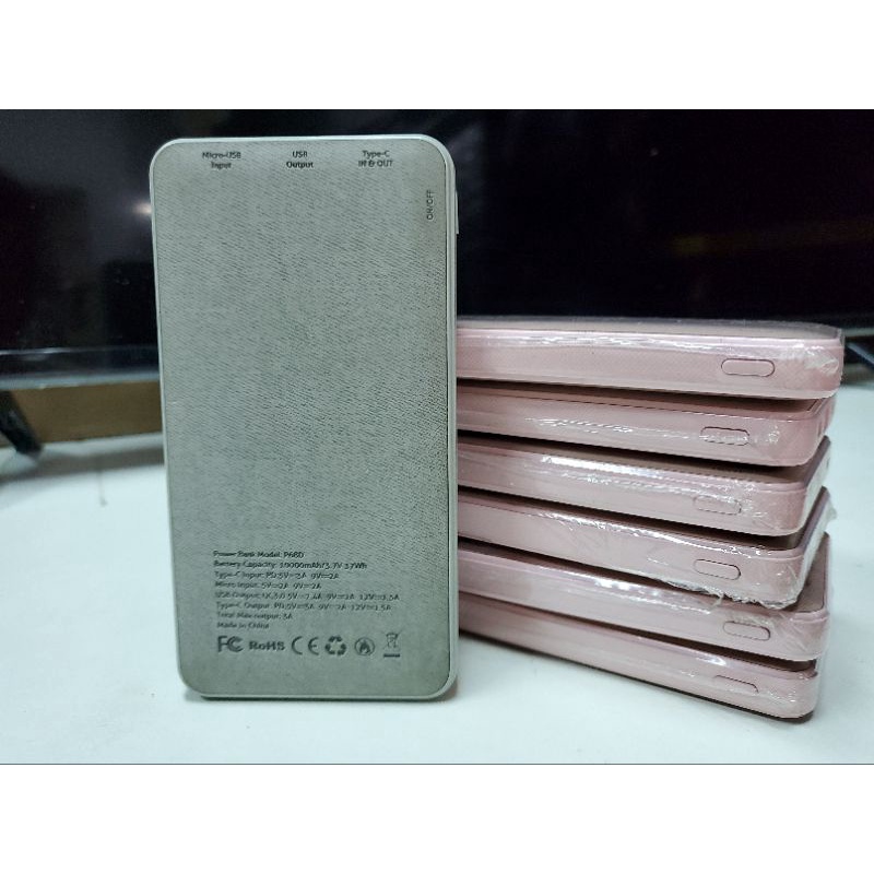 Pin sạc dự phòng Xmobile P68D 10000mAh .Hàng trưng bày siêu thị.