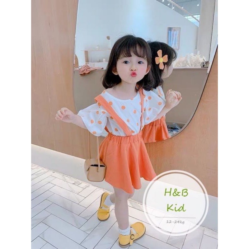 Sét váy yếm mẫu áo chấm bi cánh tiên siêu xinh cho bé