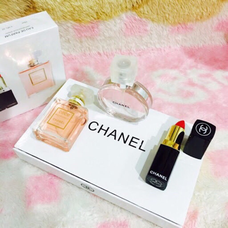 ✅ Bộ quà tặng mỹ phẩm Chanel 5 món✅
