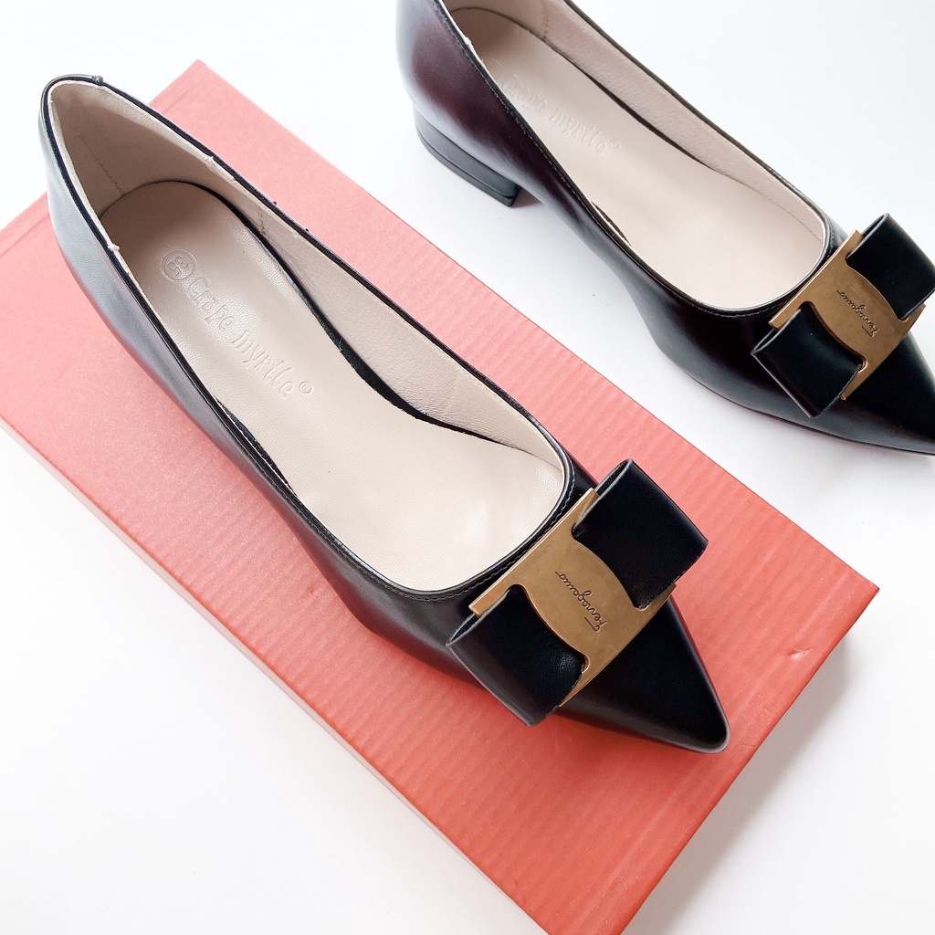 Giày bệt nữ mũi nhọn gót 3p, charm thương hiệu thời trang cao cấp -tiemgiaydazzling DA759