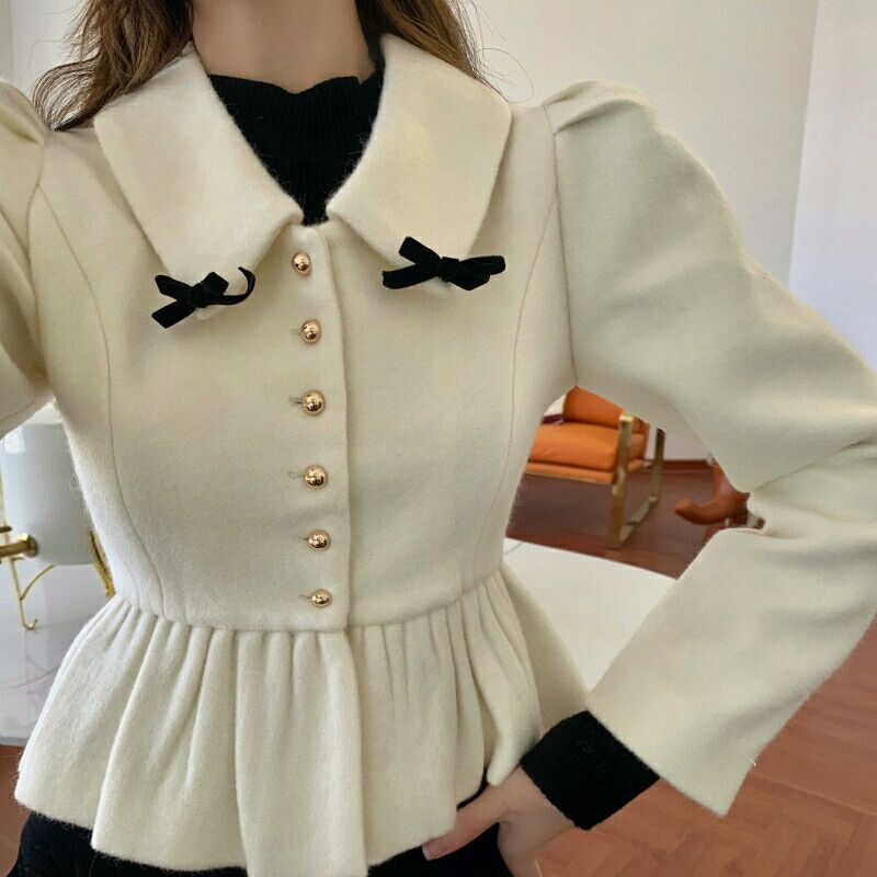 Áo dạ dáng peplum sang chảnh