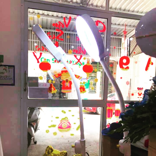 Đèn spa , phun xăm , nối mi , tattoo