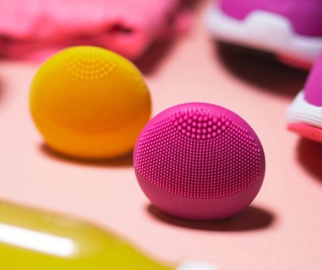 Máy Rửa Mặt Foreo Play